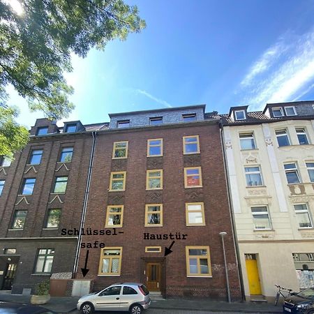 Feelslikehome - Stylische Und Zentrale Altbauwohnung Mit Terrasse&Garten Bochum Eksteriør bilde