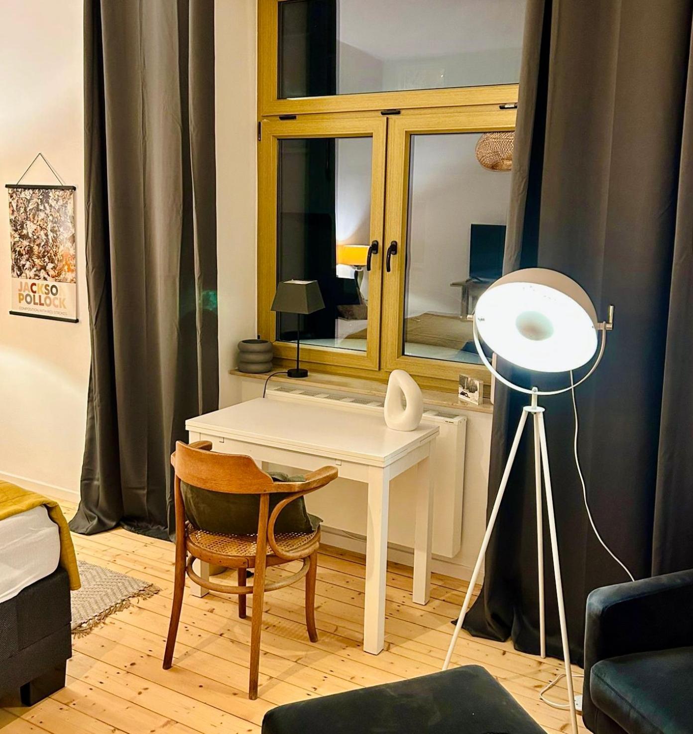 Feelslikehome - Stylische Und Zentrale Altbauwohnung Mit Terrasse&Garten Bochum Eksteriør bilde